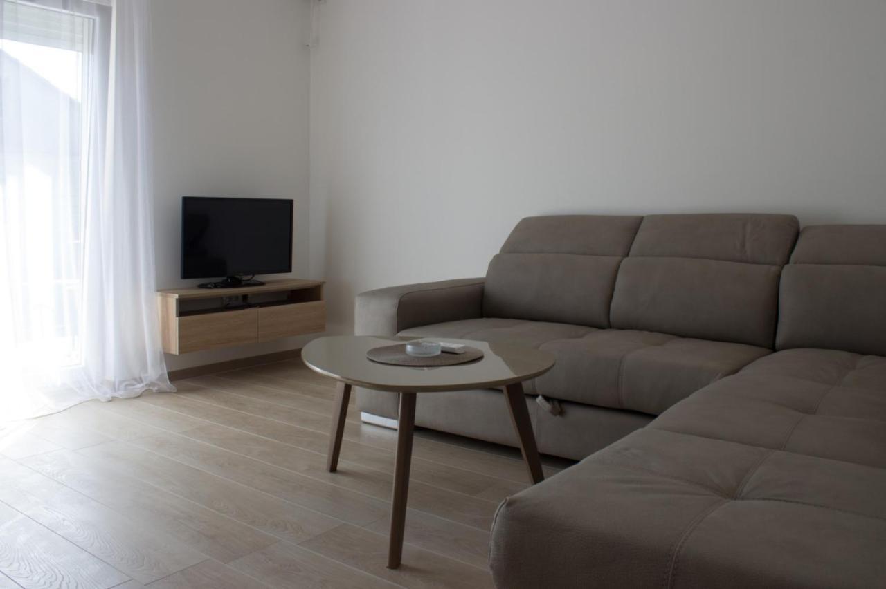 Apartments Prova **** Tivat Luaran gambar
